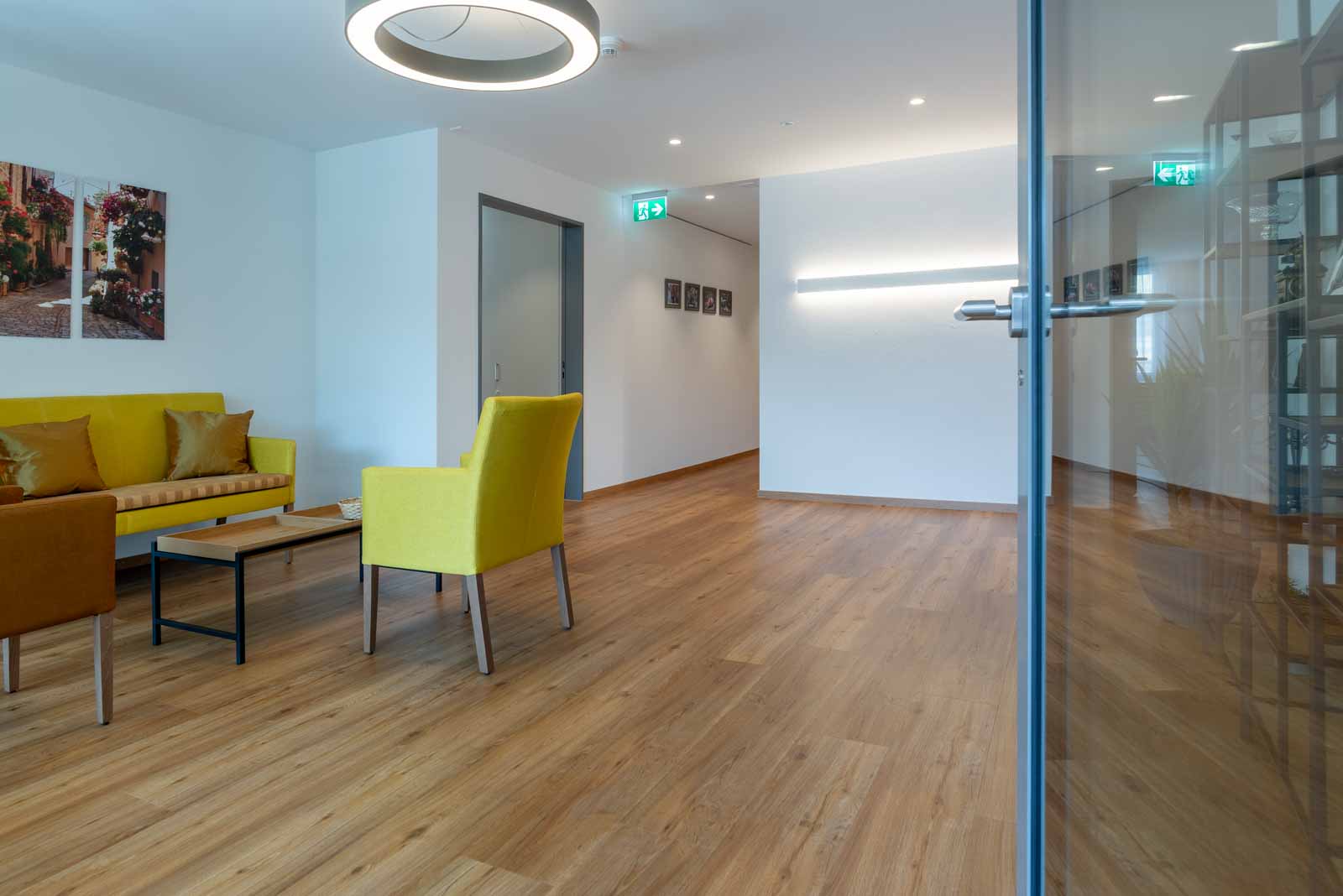 design-vinyl-casa-solaris-kollbrunn 04