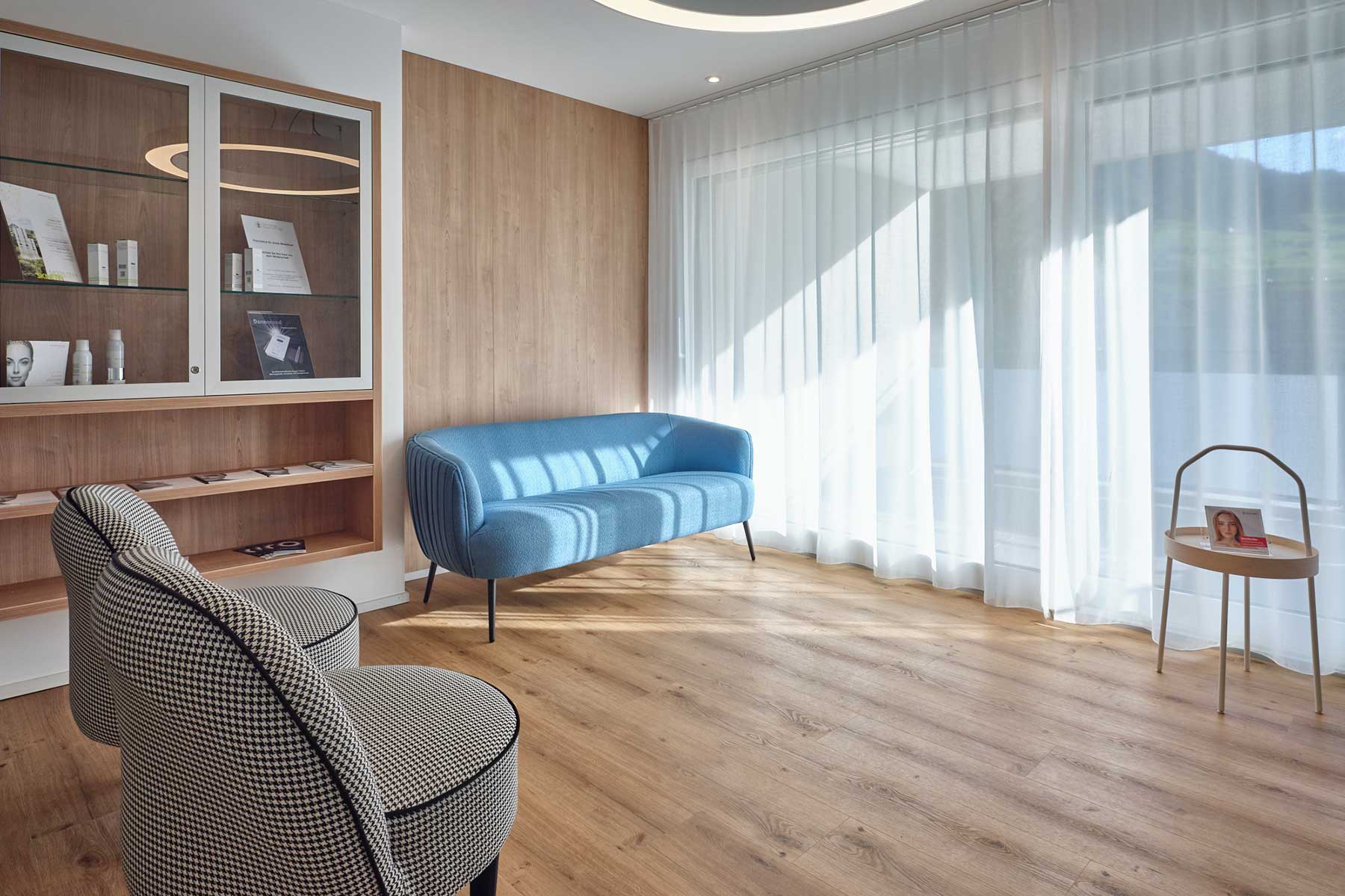 Design Vinyl – cabinet de dermatologie Buochs