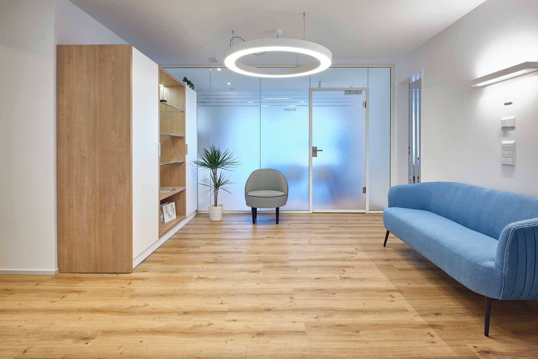 design-vinyl-hautarztpraxis-buochs-05