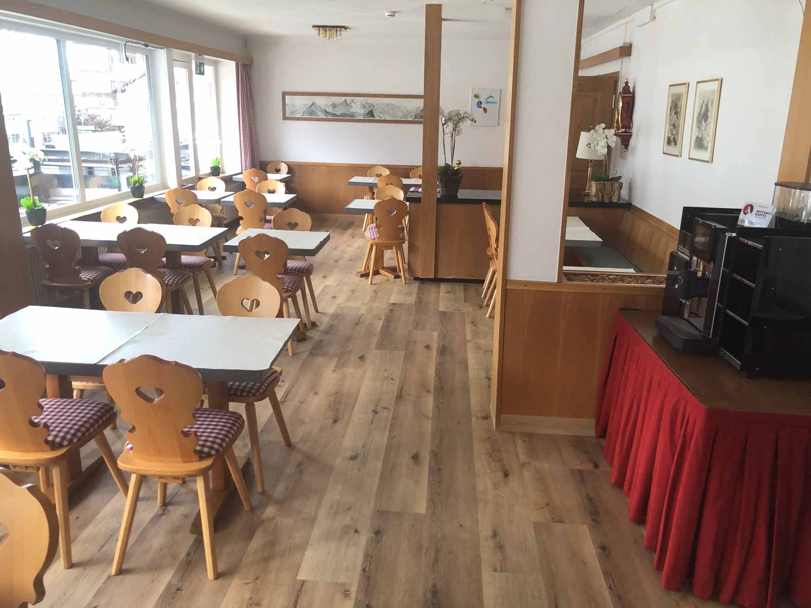 vinyl-hydro-fix-objekt-hotel-grindelwald 03