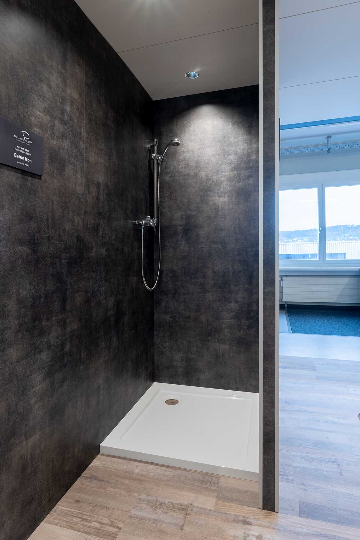 hydro-wall-showroom-sursee-03